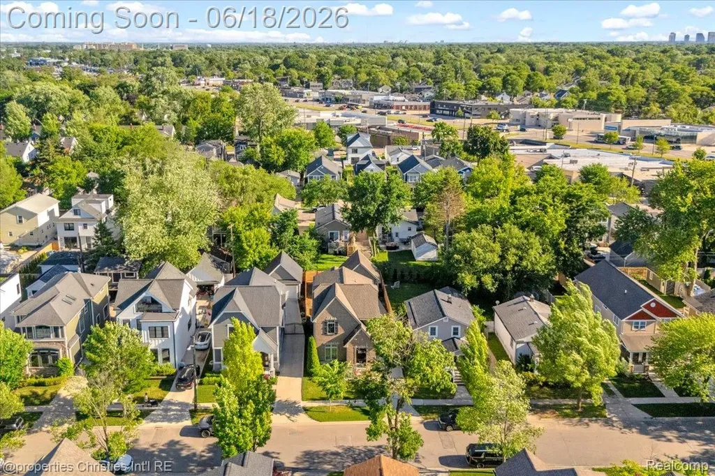 1363 Humphrey Avenue Birmingham City MI 48009