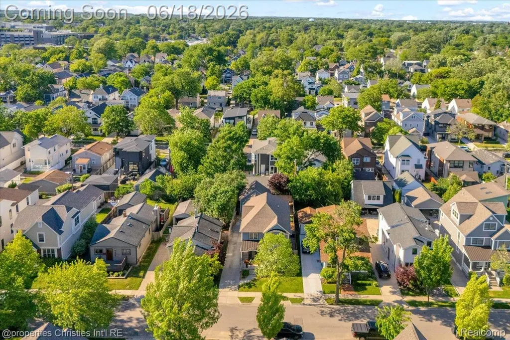 1363 Humphrey Avenue Birmingham City MI 48009