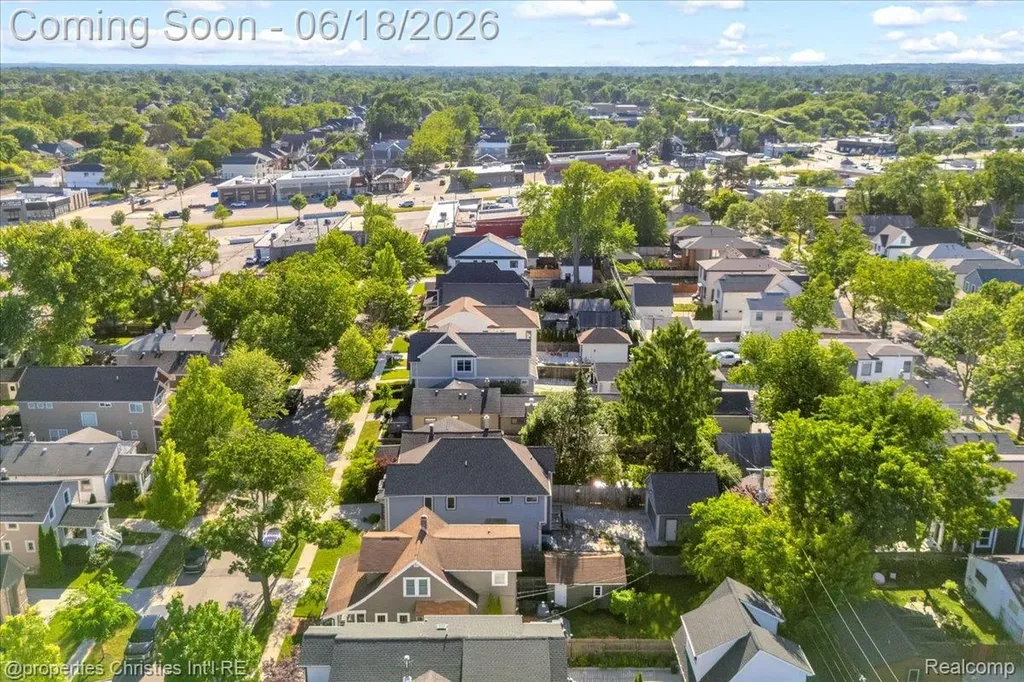1363 Humphrey Avenue Birmingham City MI 48009