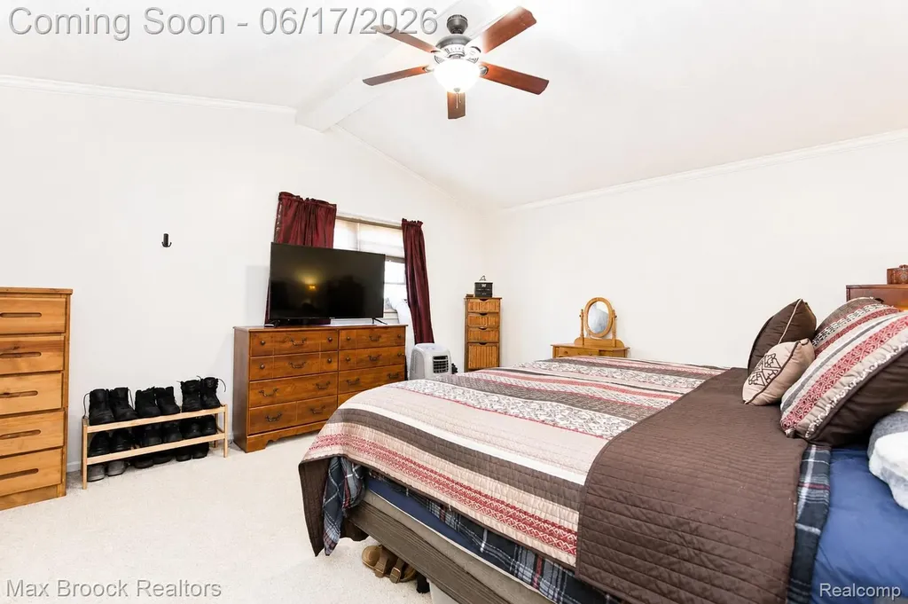8952 Cynthia Court Commerce Charter Township MI 48382