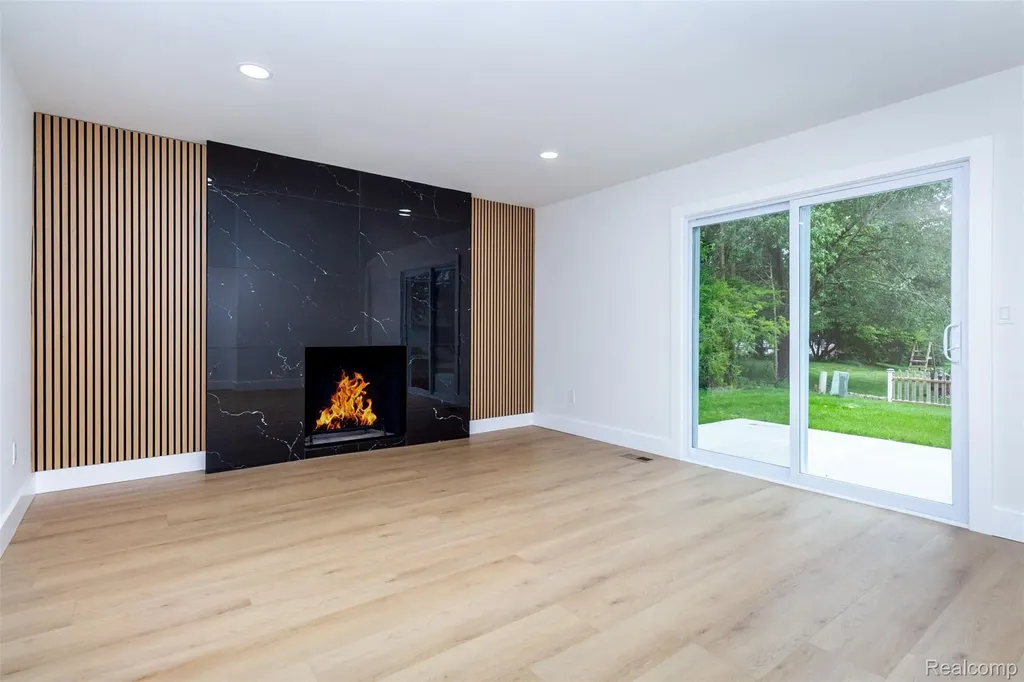 34640 Princeton Street Farmington Hills City MI 48331