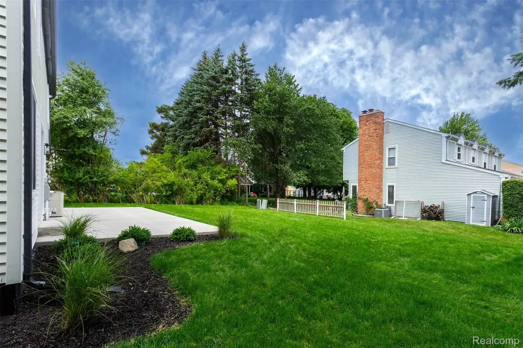 34640 Princeton Street Farmington Hills City MI 48331