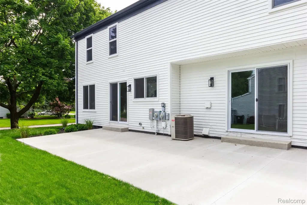 34640 Princeton Street Farmington Hills City MI 48331