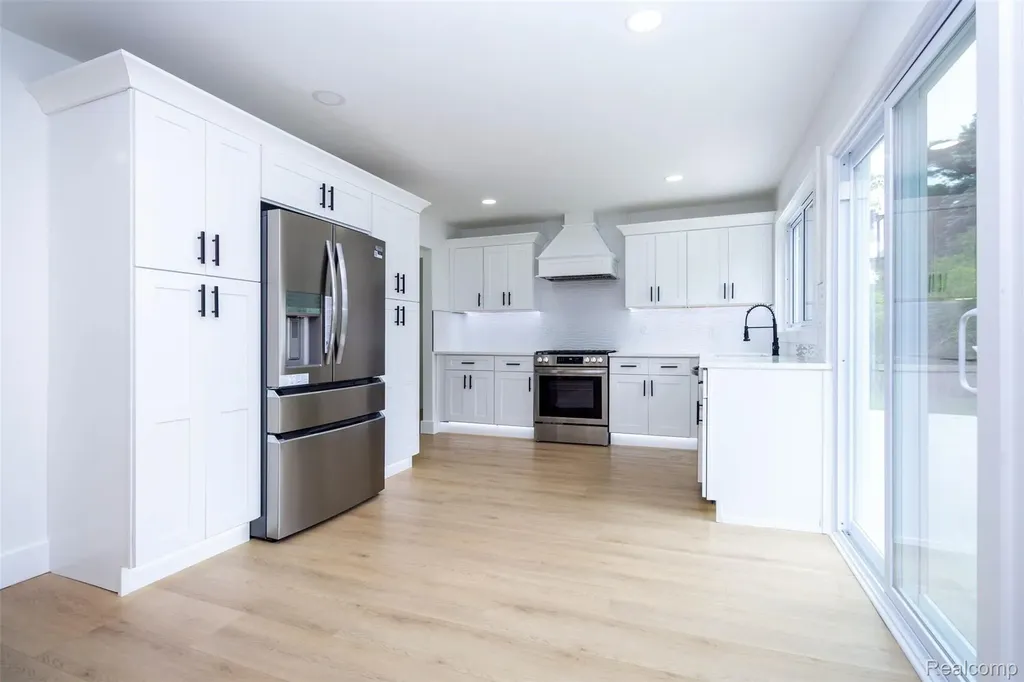 34640 Princeton Street Farmington Hills City MI 48331