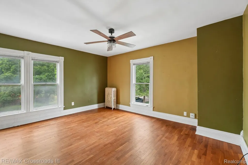 211 Woodward Street Ypsilanti City MI 48197
