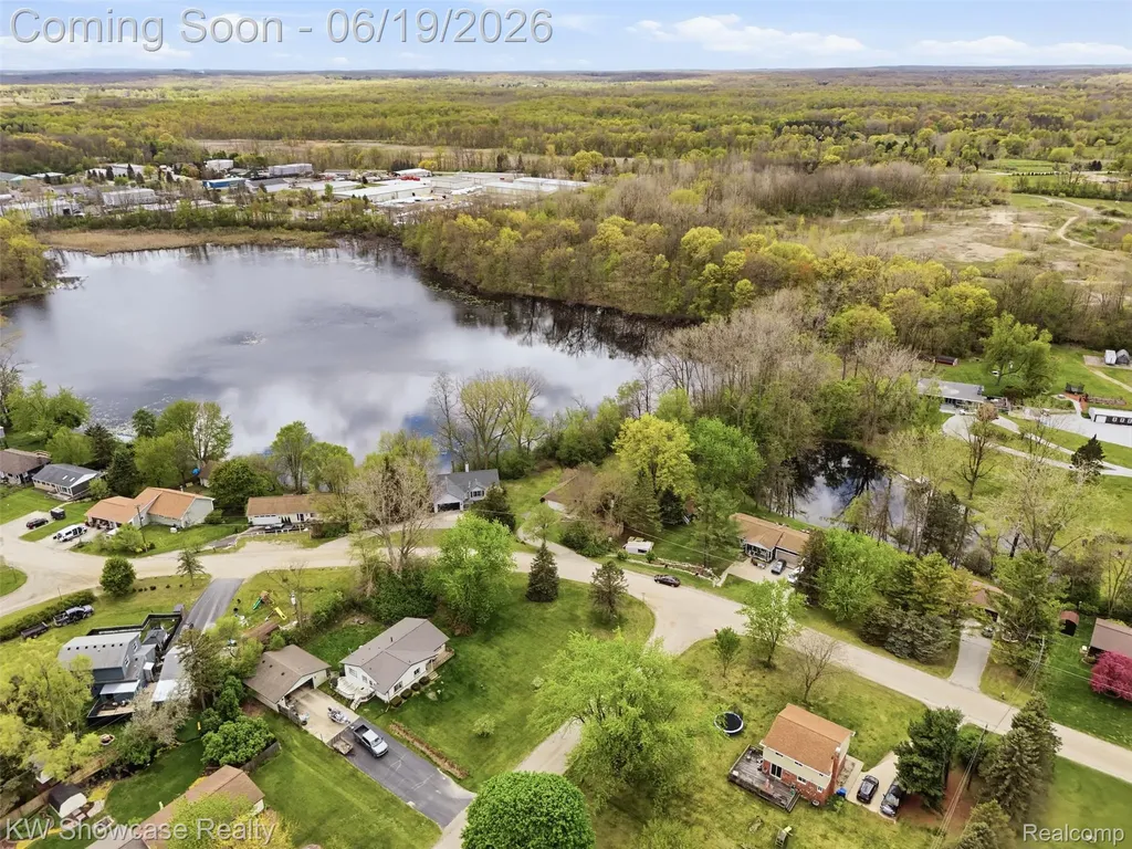 6053 N Bay Springfield Charter Township MI 48346