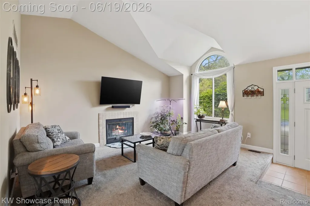 6053 N Bay Springfield Charter Township MI 48346