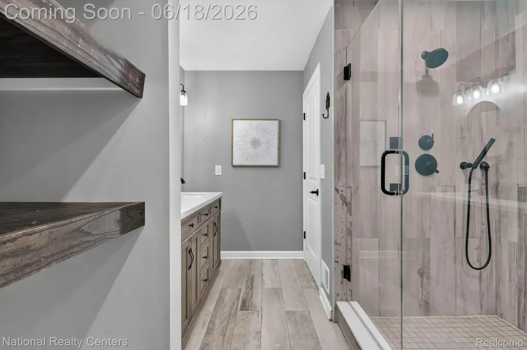 15969 Stamford Street Livonia City MI 48154