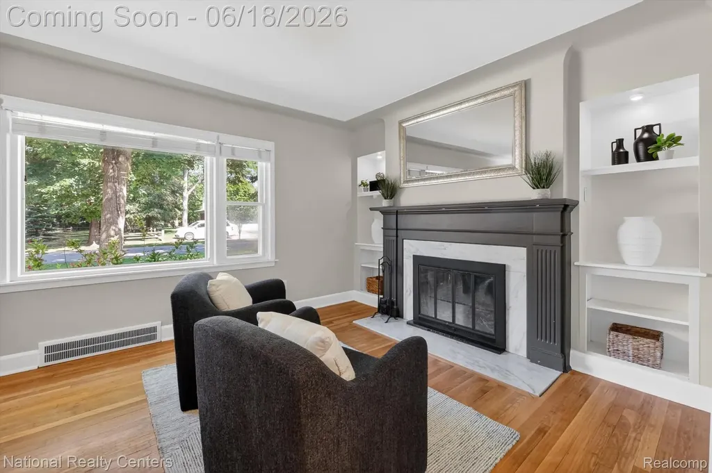 15969 Stamford Street Livonia City MI 48154