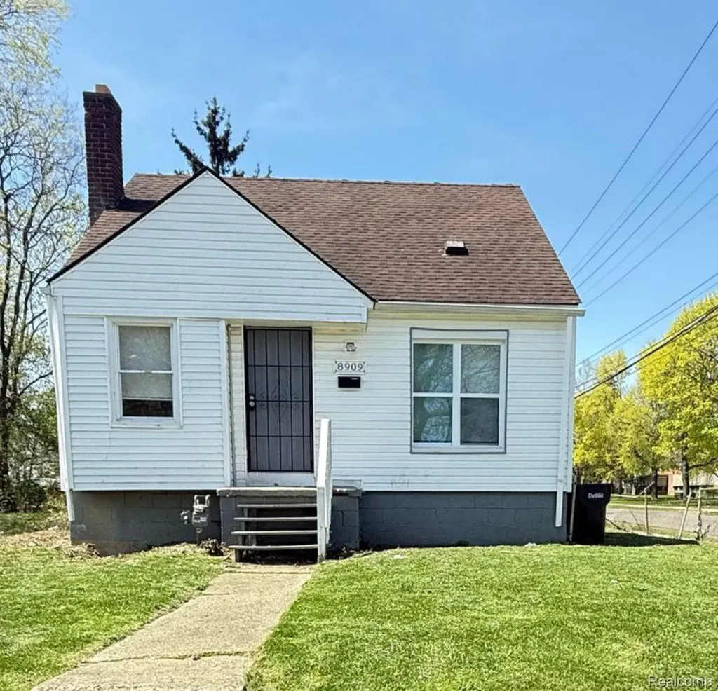 8909 Penrod Street Detroit City MI 48228