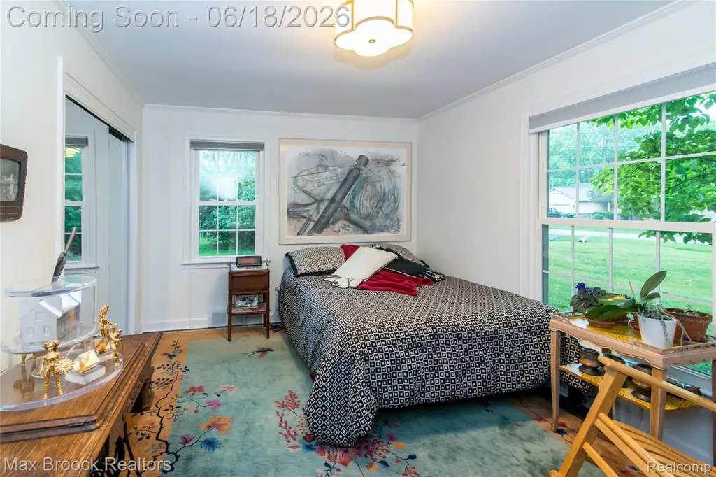6799 E Dartmoor Road West Bloomfield Charter Township MI 48322