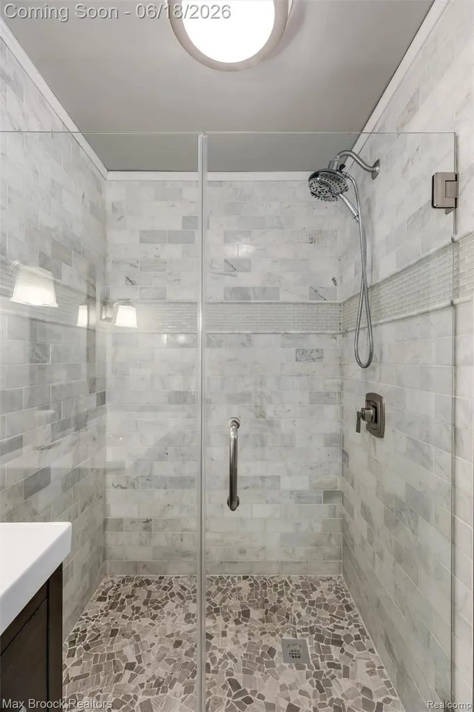 44 Kensington Boulevard Pleasant Ridge City MI 48069