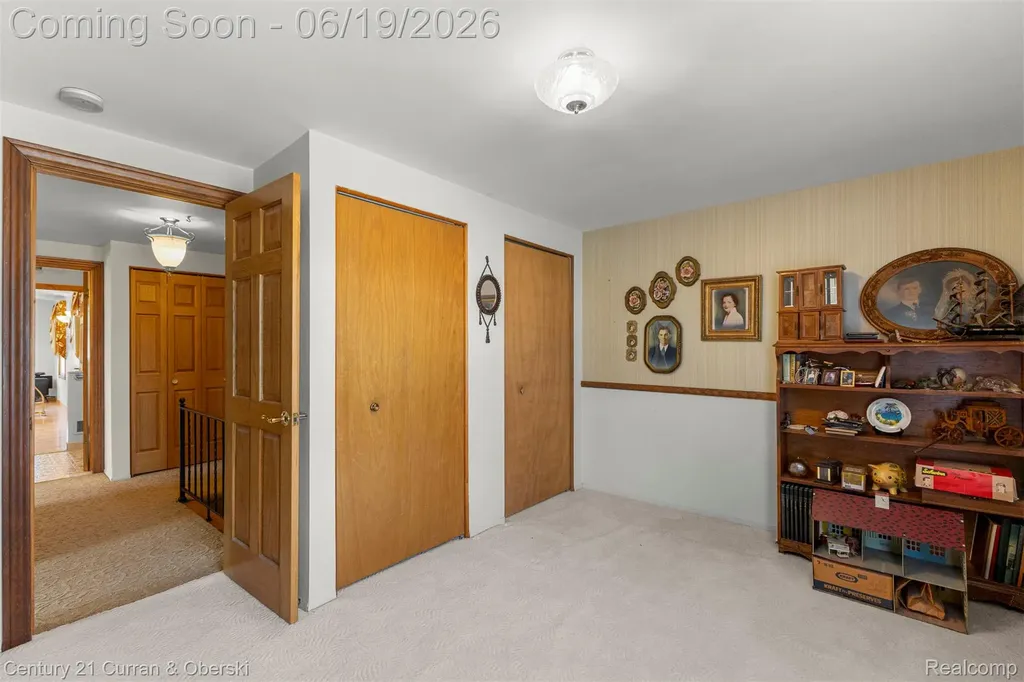 23312 E Fairway Drive Woodhaven City MI 48183