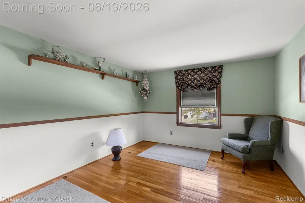 23312 E Fairway Drive Woodhaven City MI 48183