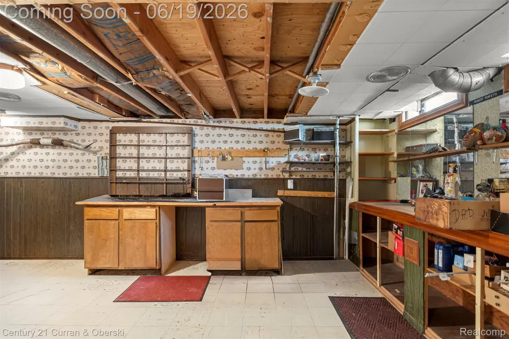 23312 E Fairway Drive Woodhaven City MI 48183