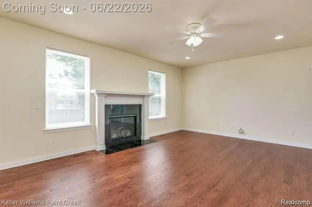 57 Forthton Drive Troy City MI 48084