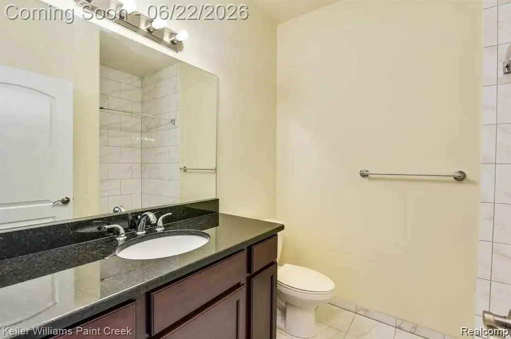 57 Forthton Drive Troy City MI 48084