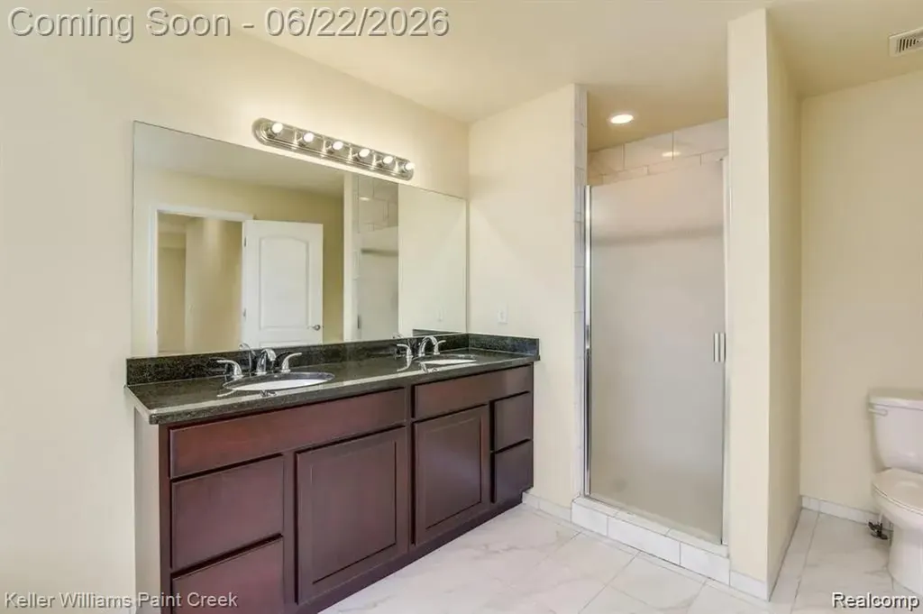 57 Forthton Drive Troy City MI 48084