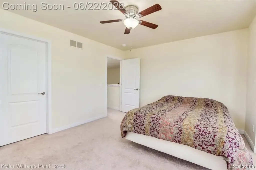 57 Forthton Drive Troy City MI 48084