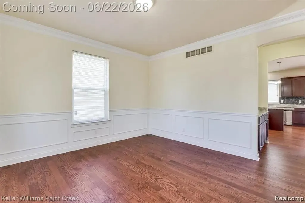 57 Forthton Drive Troy City MI 48084