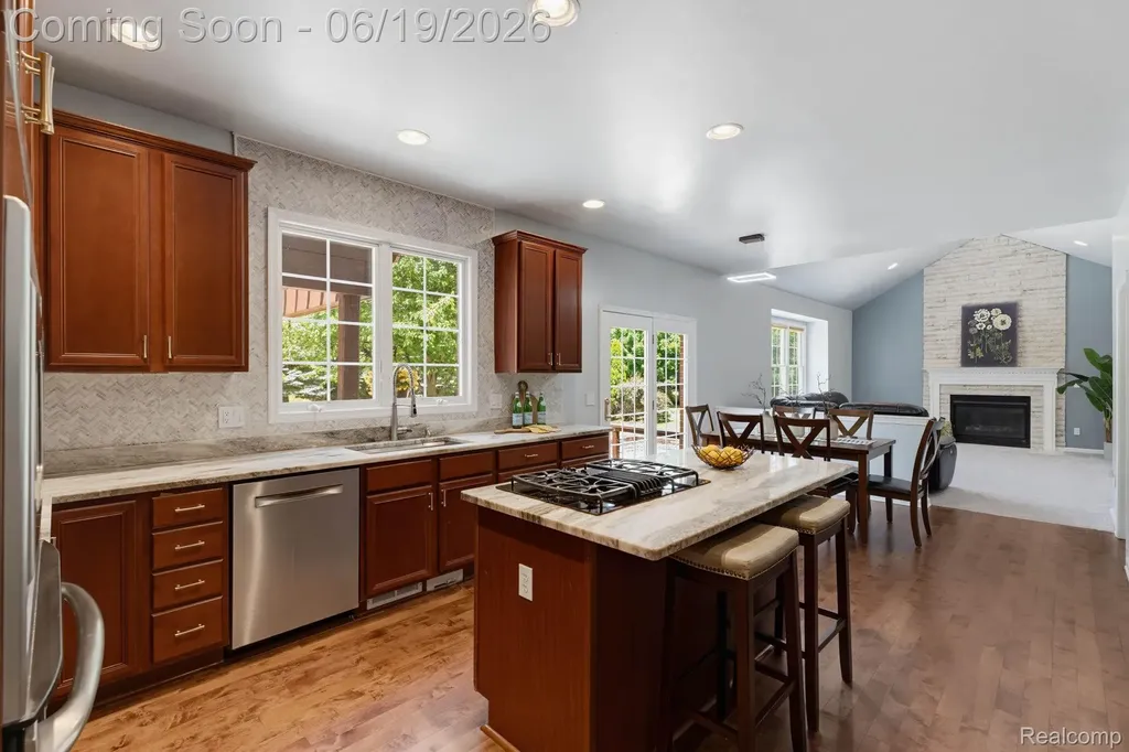 25035 Samoset Court Novi City MI 48374