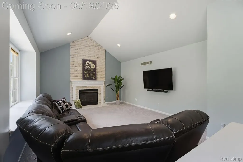 25035 Samoset Court Novi City MI 48374