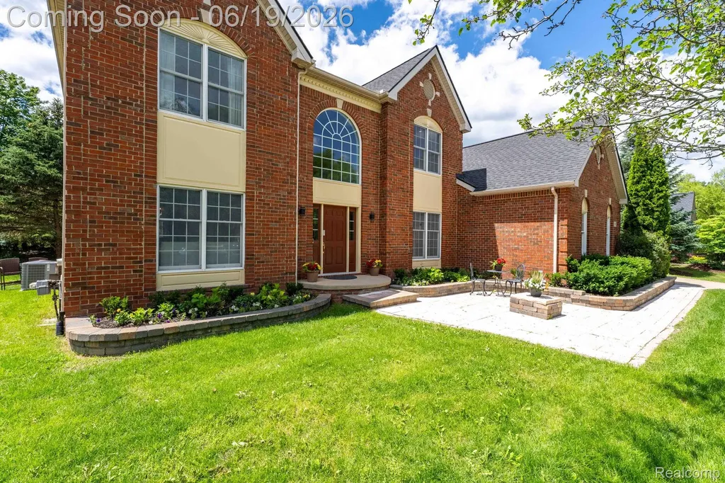 25035 Samoset Court Novi City MI 48374