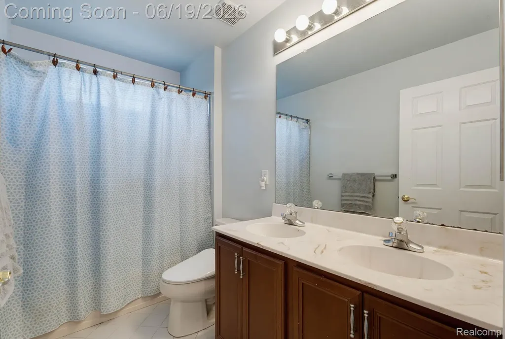 25035 Samoset Court Novi City MI 48374