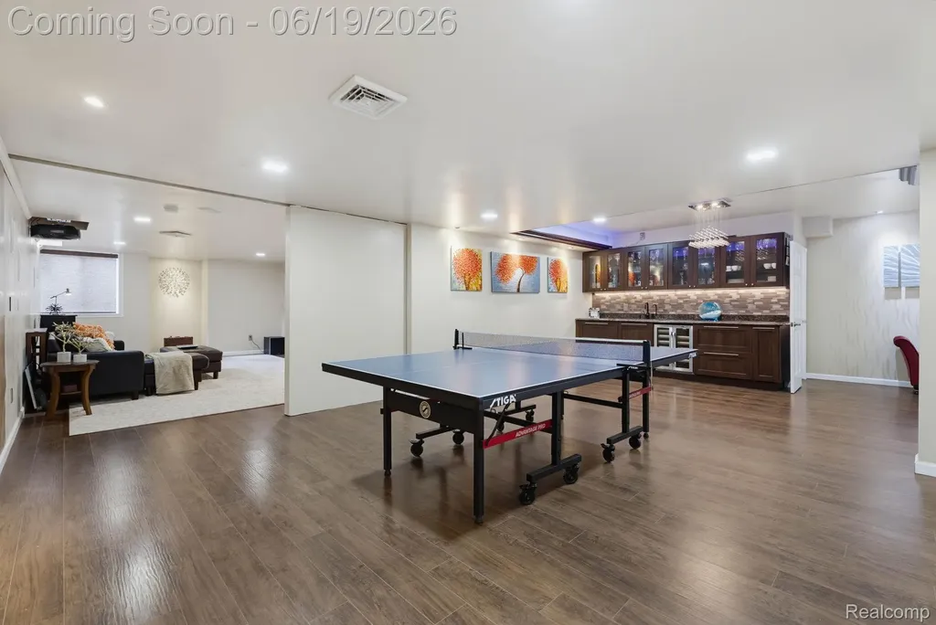 25035 Samoset Court Novi City MI 48374