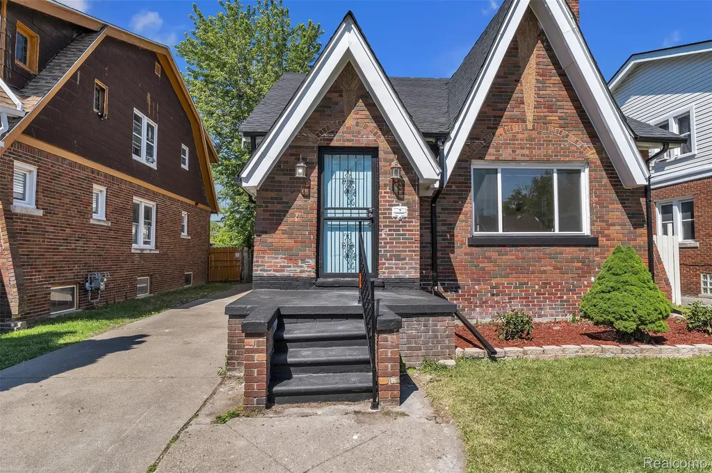 14521 Sussex Street Detroit City MI 48227