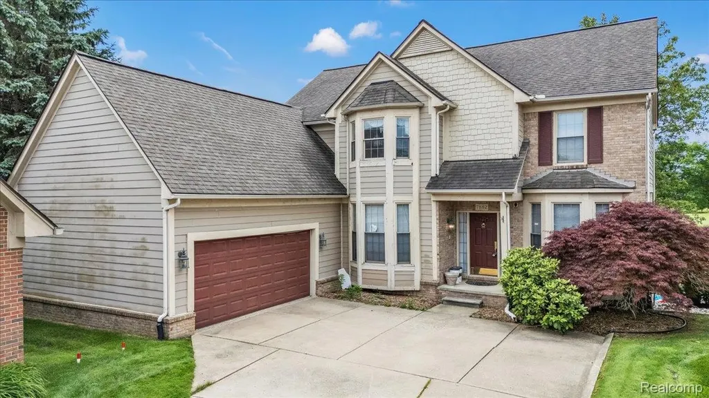 7882 Glacier Club Drive Washington Township MI 48094