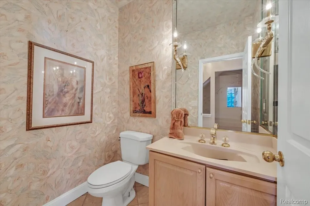 7882 Glacier Club Drive Washington Township MI 48094