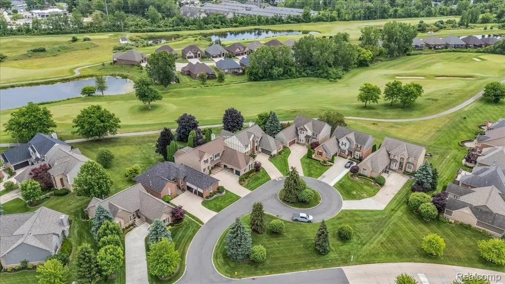 7882 Glacier Club Drive Washington Township MI 48094