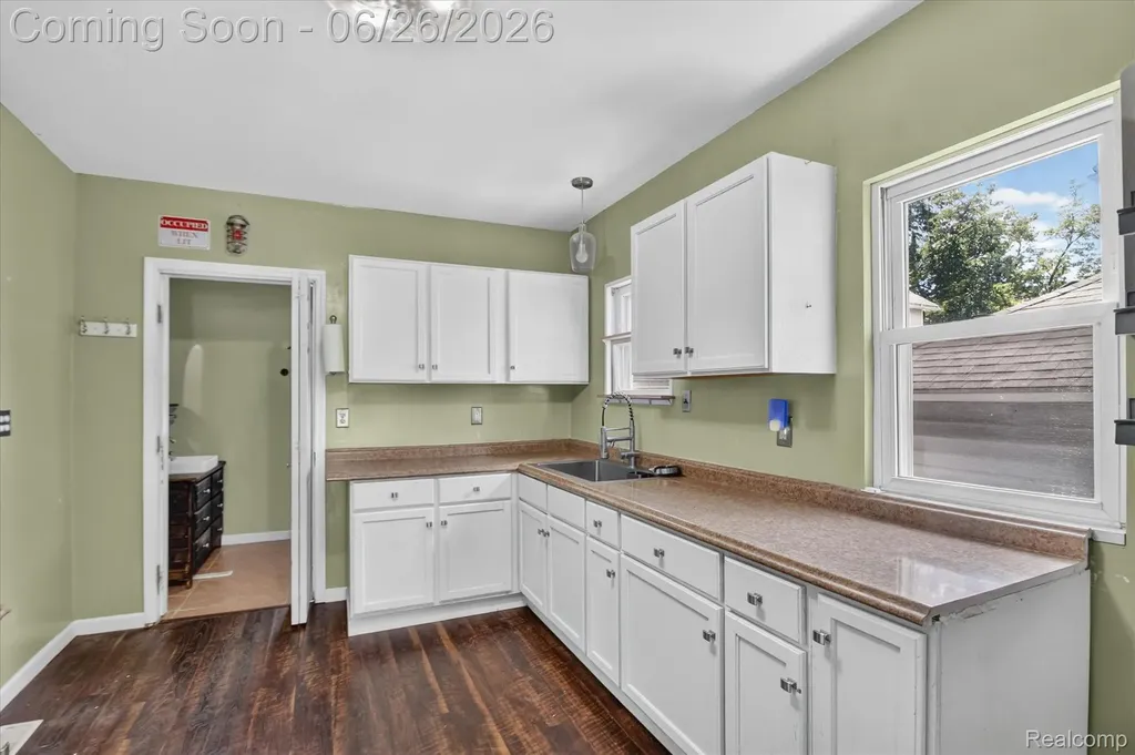 731 Union Street Monroe City MI 48161
