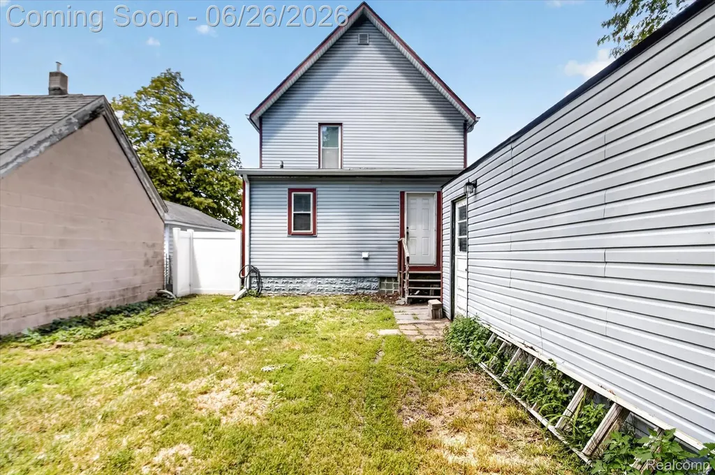 731 Union Street Monroe City MI 48161