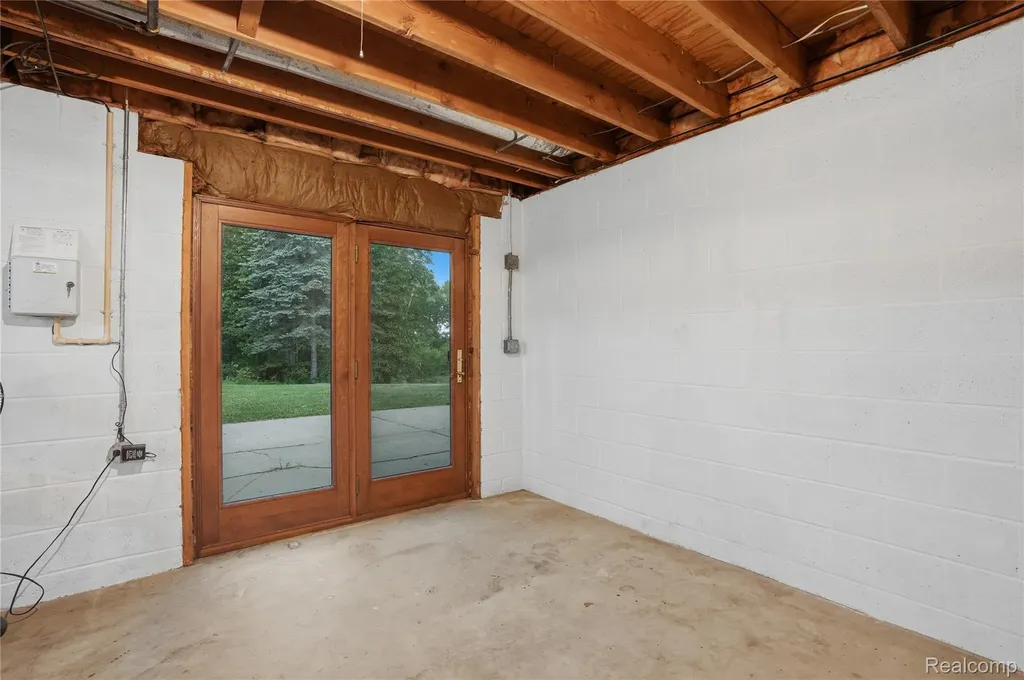 68345 Romeo Plank Road Ray Township MI 48096