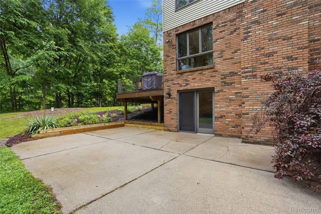 68345 Romeo Plank Road Ray Township MI 48096