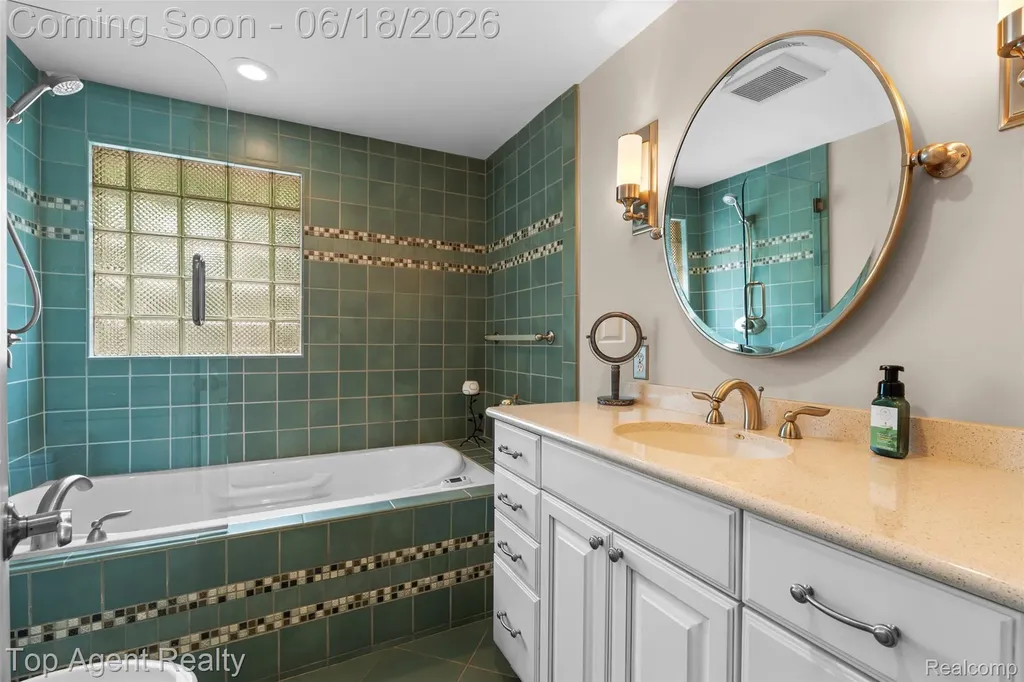 19700 Wilshire Boulevard Beverly Hills Village MI 48025