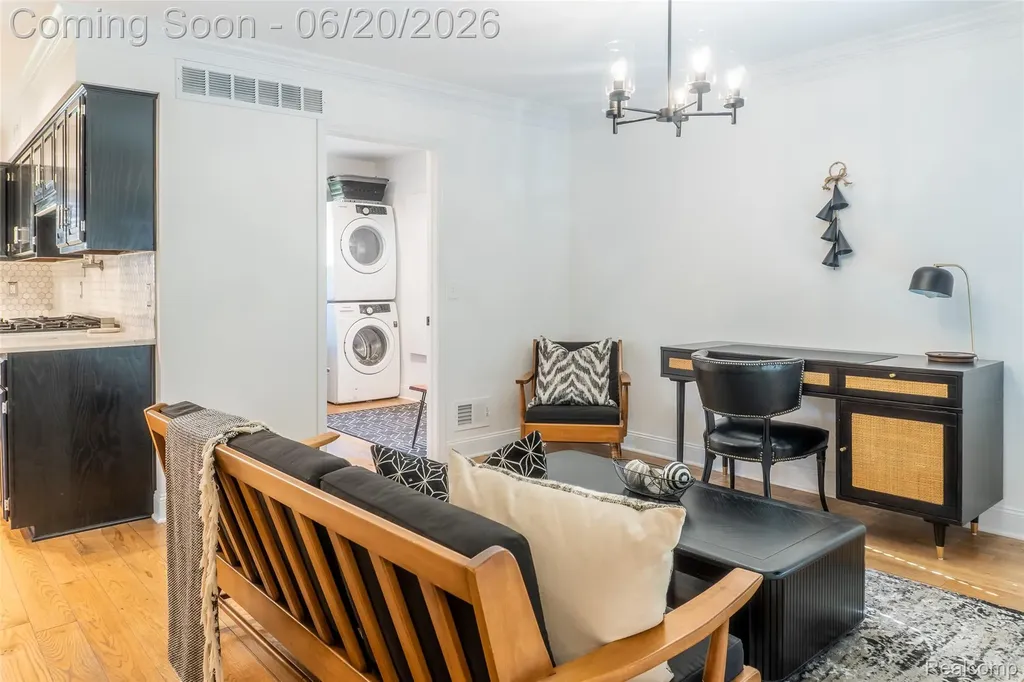 4413 Pinehurst Drive West Bloomfield Charter Township MI 48322