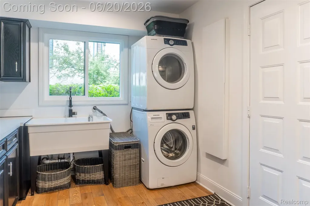4413 Pinehurst Drive West Bloomfield Charter Township MI 48322
