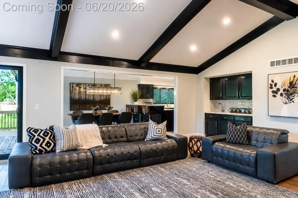 4413 Pinehurst Drive West Bloomfield Charter Township MI 48322