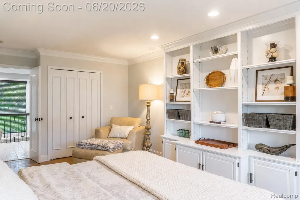 4413 Pinehurst Drive West Bloomfield Charter Township MI 48322