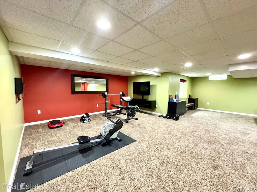 1215 Letica Drive Rochester City MI 48307