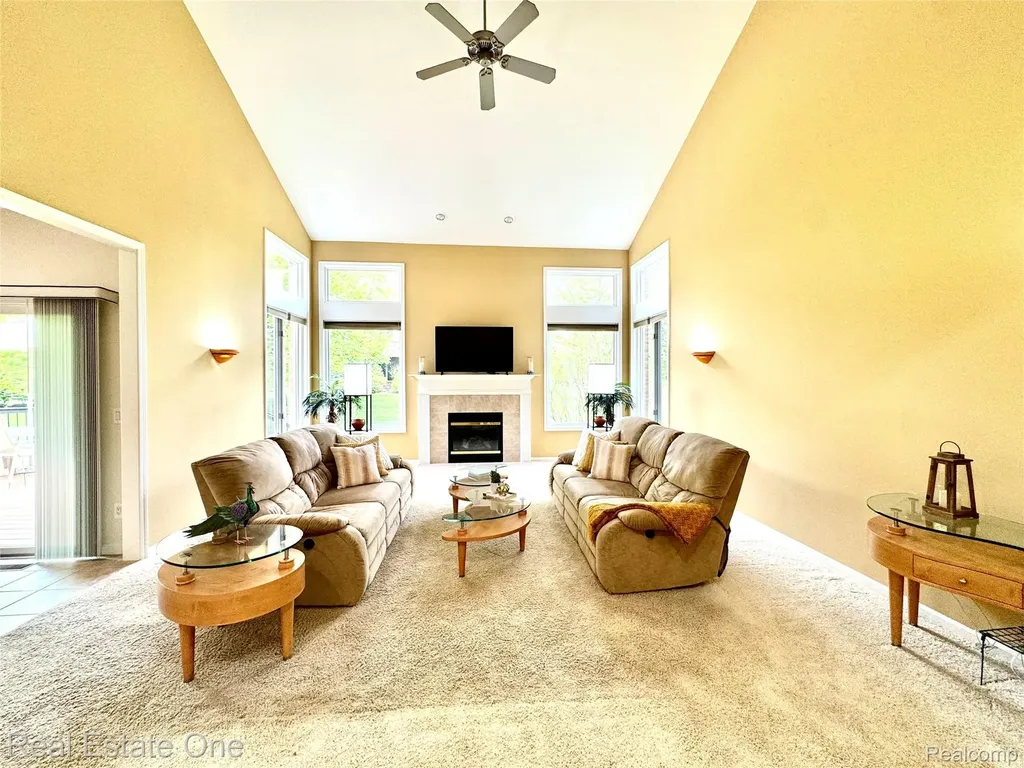 1215 Letica Drive Rochester City MI 48307