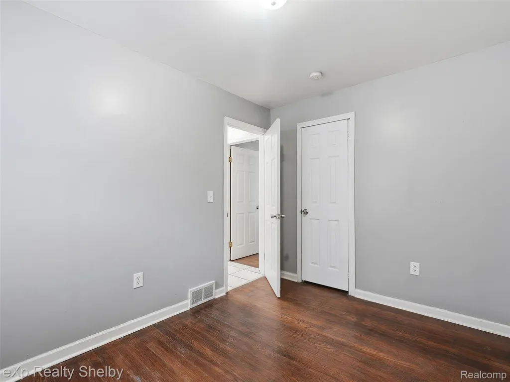 16476 Rossini Drive Detroit City MI 48205