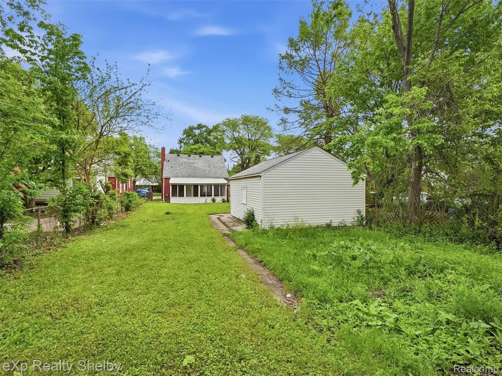 16476 Rossini Drive Detroit City MI 48205
