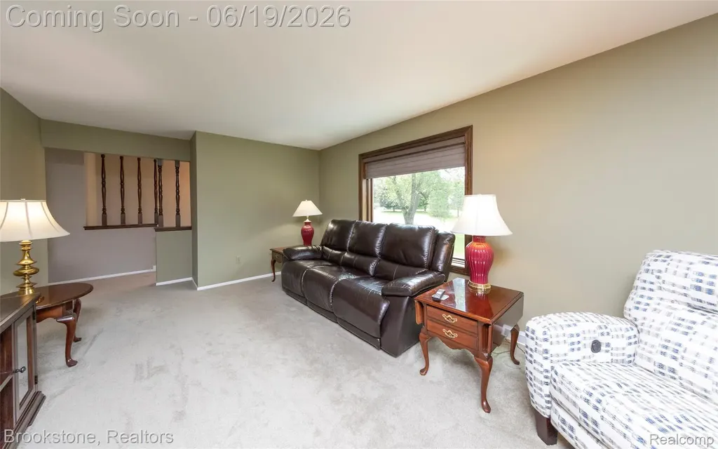 12168 Carriage Trail Circle Springfield Charter Township MI 48350