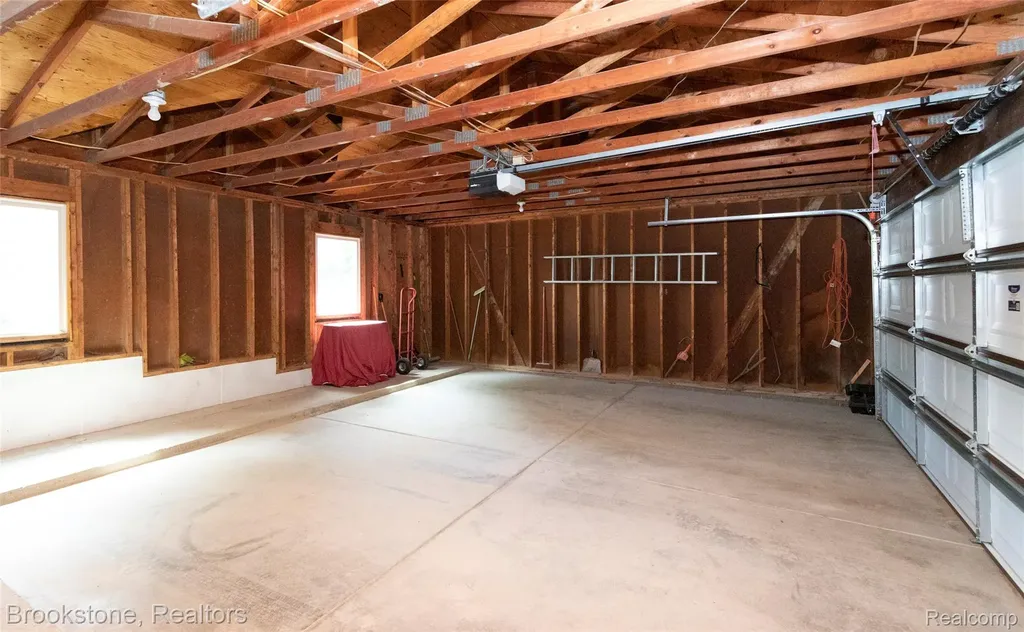 12168 Carriage Trail Circle Springfield Charter Township MI 48350