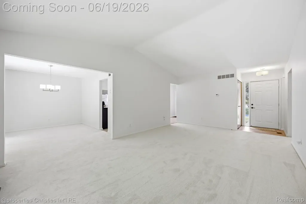 19714 Cardene Way Northville Township MI 48167
