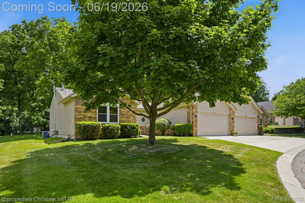 19714 Cardene Way Northville Township MI 48167
